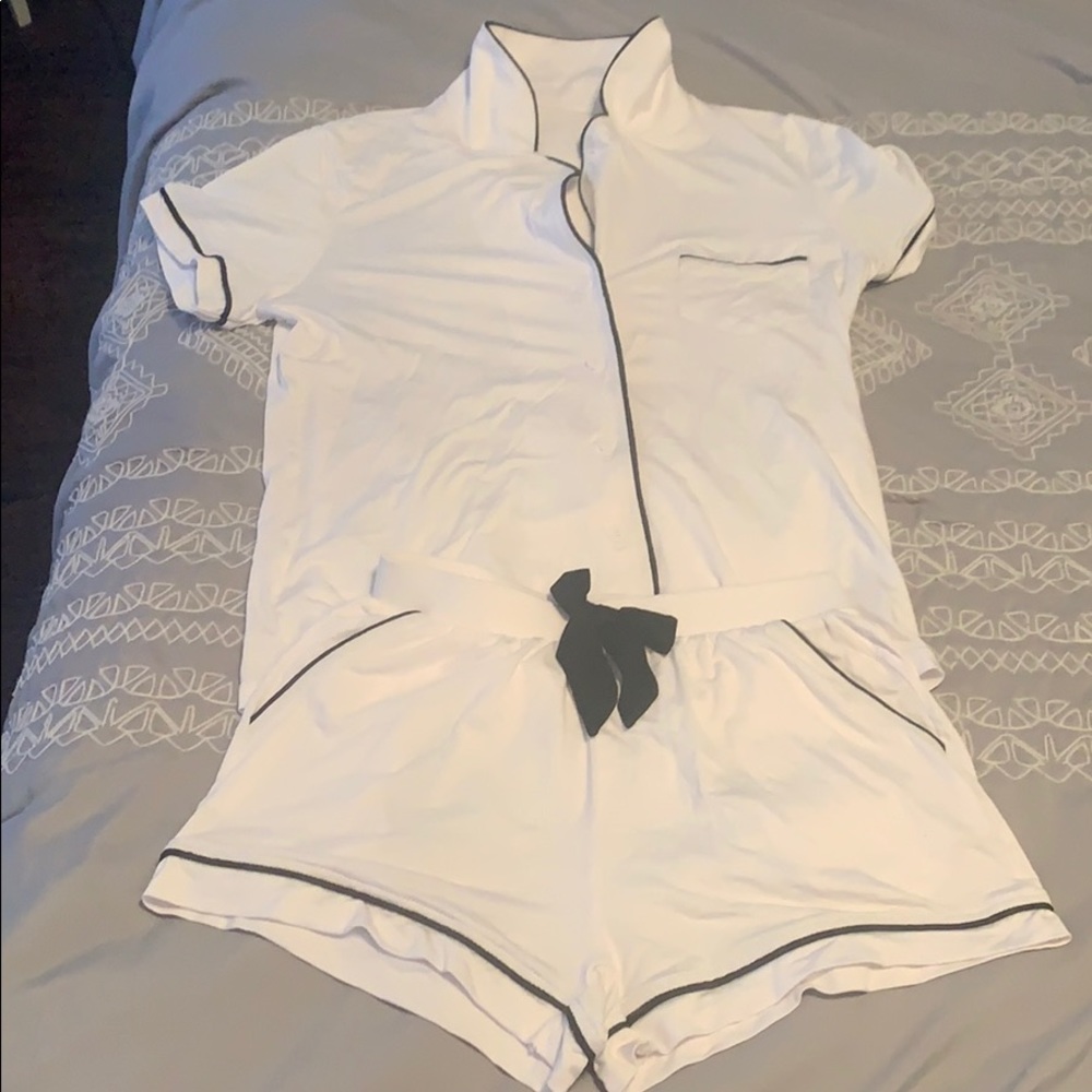 Brand new! Comfy white pajama set!